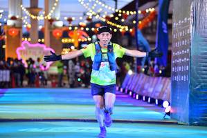 BIB: 11100, 
                            <button type="button" onclick="openModal(21801053)" class="btn btn-primary btn-sm float-right btn-popup" data-toggle="modal" data-target=".modal-high-quality">
                        <i class="fas fa-shopping-cart"></i> Add to Cart
                    </button>
                                            <button type="button" onclick="isThisMe(21801053, true)" class="btn btn-success btn-sm float-right btn-popup btn-isme hidden" data-toggle="tooltip" data-placement="bottom" title="นี่คือรูปของคุณใช่ไหม คลิกที่นี่เพื่อเอาเข้าอัลบั้ม">
                        <i class="fas fa-plus"></i> Add to album
                    </button>
                    <button type="button" onclick="isThisMe(21801053, false)" class="btn btn-warning btn-sm float-right btn-popup btn-isnotme hidden">
                        <i class="fas fa-ban"></i> Remove from album
                    </button>